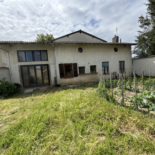  Annonces VAULX EN VELIN : Maison / Villa | CAILLOUX-SUR-FONTAINES (69270) | 200 m2 | 330 000 € 