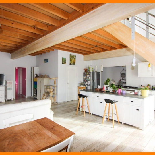  Annonces VAULX EN VELIN : Maison / Villa | DAGNEUX (01120) | 248 m2 | 480 000 € 