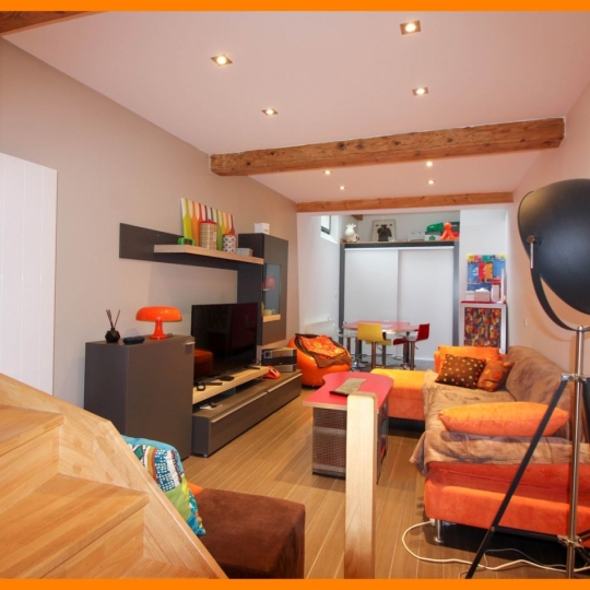  Annonces VAULX EN VELIN : Maison / Villa | MIRIBEL (01700) | 99 m2 | 245 000 € 