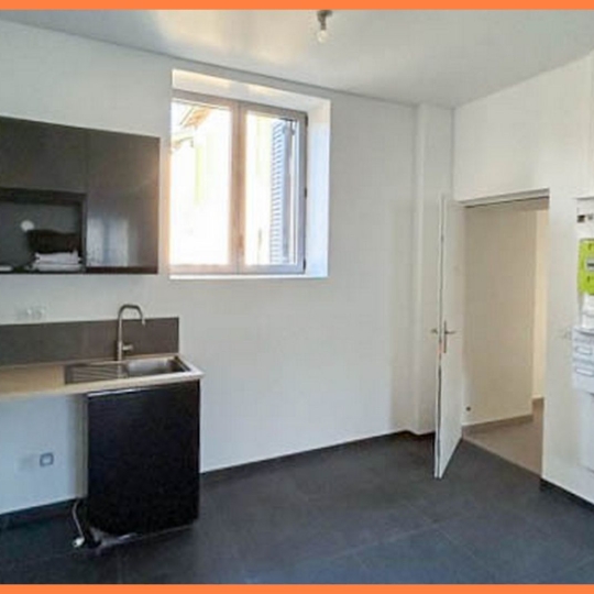  Annonces VAULX EN VELIN : Office | MONTLUEL (01120) | 29 m2 | 105 000 € 