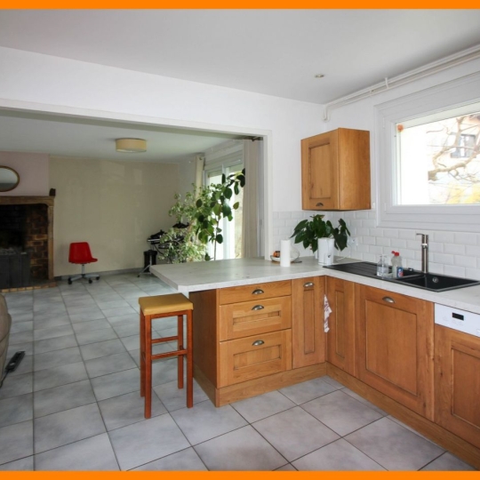  Annonces VAULX EN VELIN : House | RILLIEUX-LA-PAPE (69140) | 126 m2 | 425 000 € 