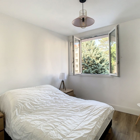  Annonces VAULX EN VELIN : Appartement | LYON (69005) | 81 m2 | 1 450 € 