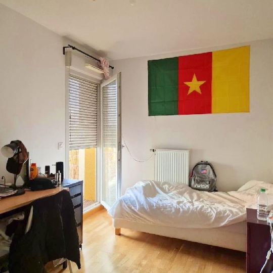  Annonces VAULX EN VELIN : Appartement | PIERRE-BENITE (69310) | 55 m2 | 190 000 € 