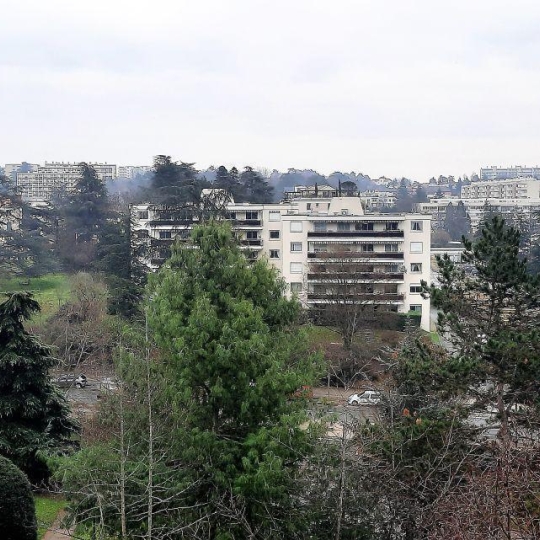  Annonces VAULX EN VELIN : Appartement | SAINTE-FOY-LES-LYON (69110) | 131 m2 | 430 000 € 