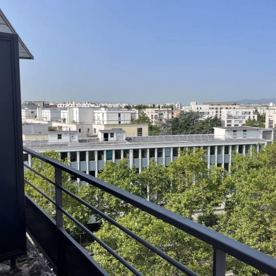  Annonces VAULX EN VELIN : Appartement | LYON (69008) | 24 m2 | 95 000 € 