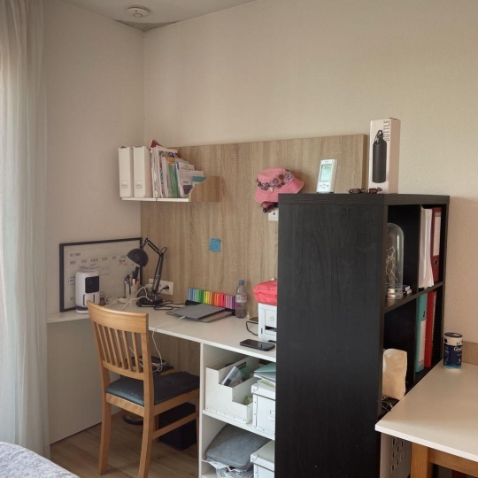  Annonces VAULX EN VELIN : Appartement | LYON (69008) | 24 m2 | 95 000 € 