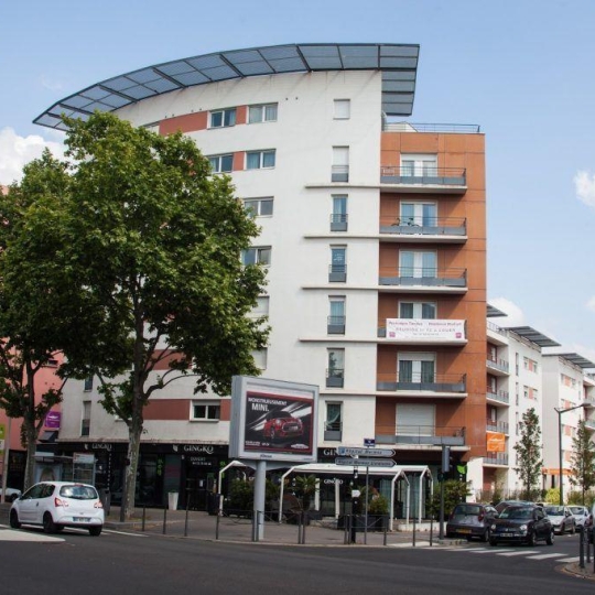  Annonces VAULX EN VELIN : Appartement | LYON (69008) | 24 m2 | 95 000 € 