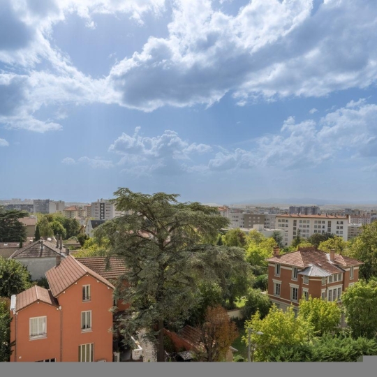  Annonces VAULX EN VELIN : Appartement | LYON (69003) | 53 m2 | 228 000 € 