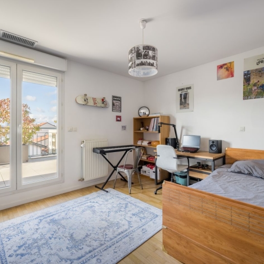  Annonces VAULX EN VELIN : Apartment | LYON (69003) | 143 m2 | 950 000 € 