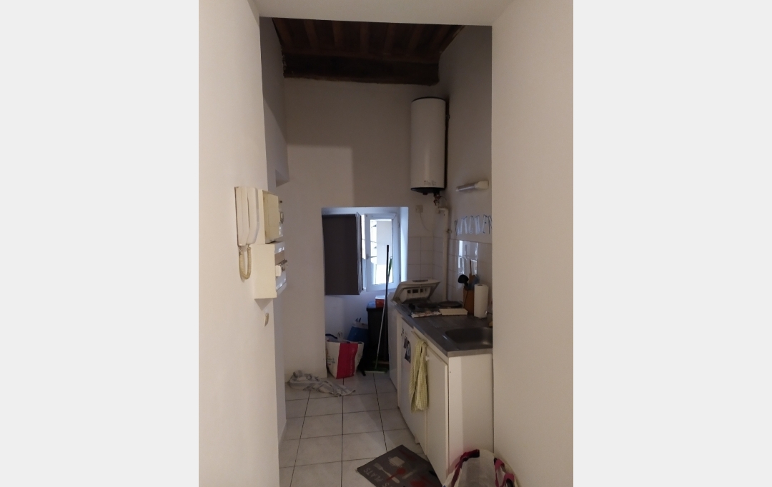 Annonces VAULX EN VELIN : Appartement | MONTLUEL (01120) | 21 m2 | 312 € 