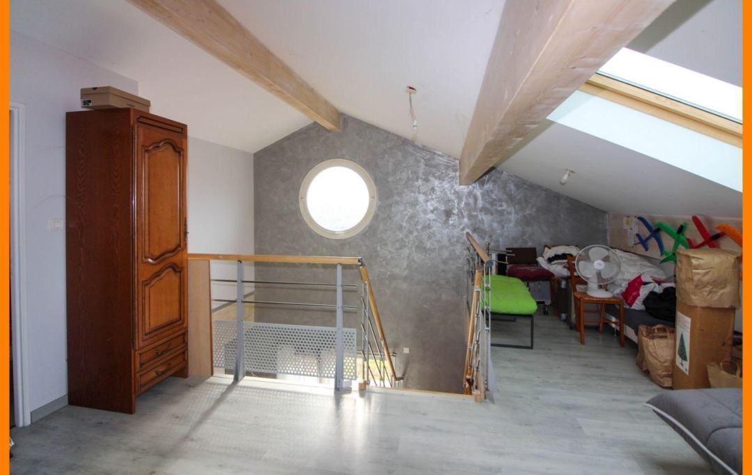 Annonces VAULX EN VELIN : Maison / Villa | DAGNEUX (01120) | 248 m2 | 480 000 € 