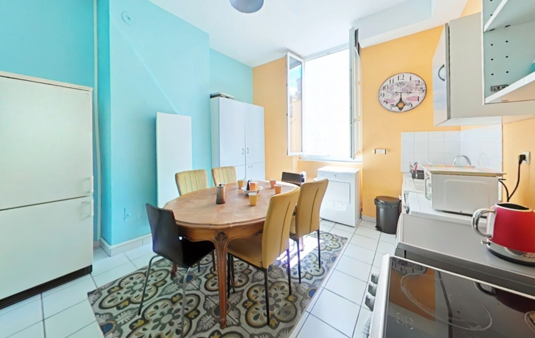 Annonces VAULX EN VELIN : Appartement | LYON (69002) | 85 m2 | 1 515 € 