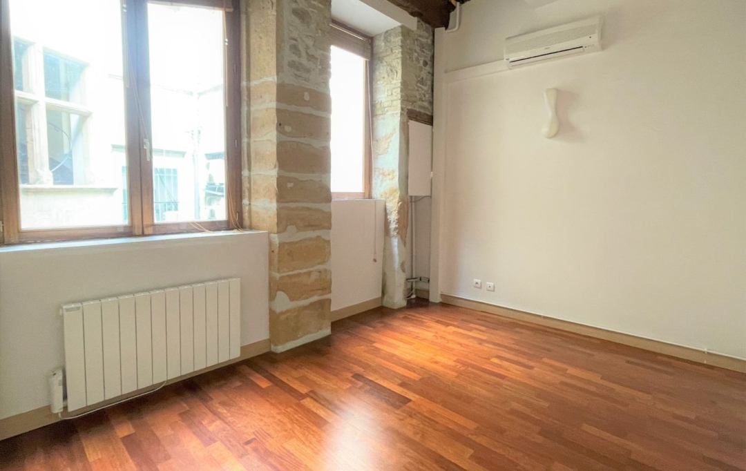 Annonces VAULX EN VELIN : Appartement | LYON (69002) | 69 m2 | 1 157 € 