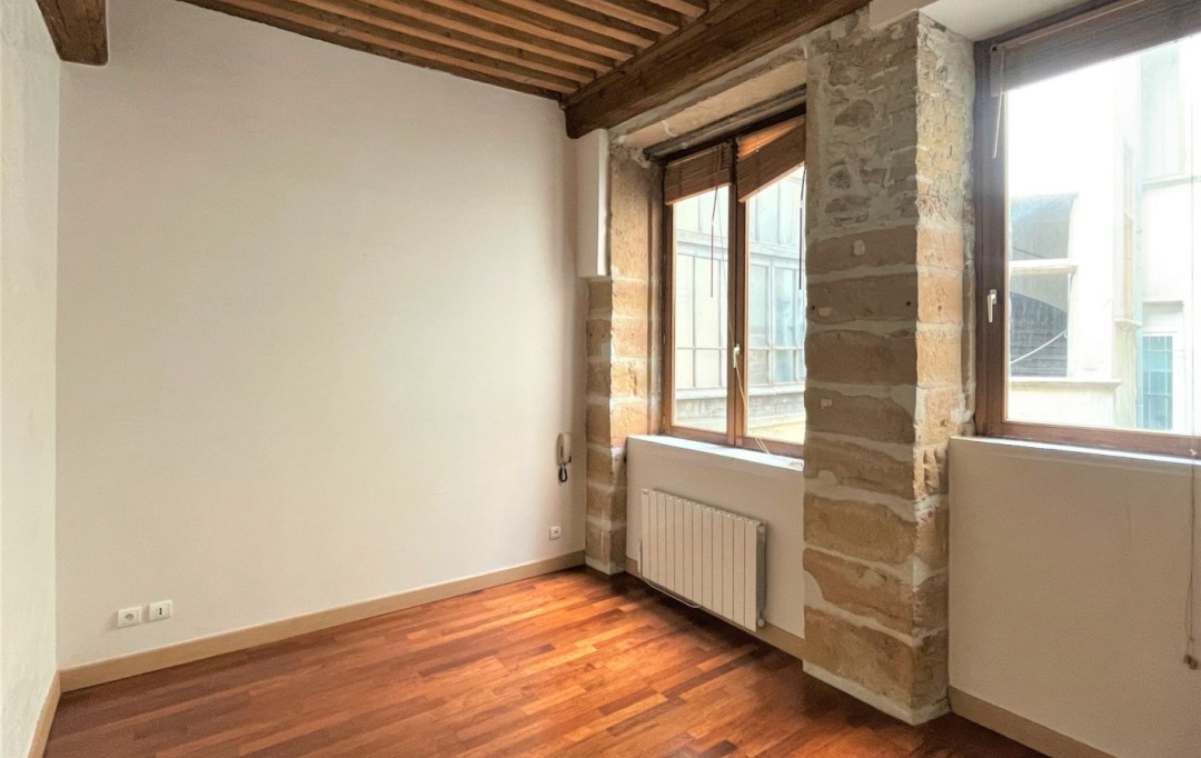 Annonces VAULX EN VELIN : Appartement | LYON (69002) | 69 m2 | 1 157 € 