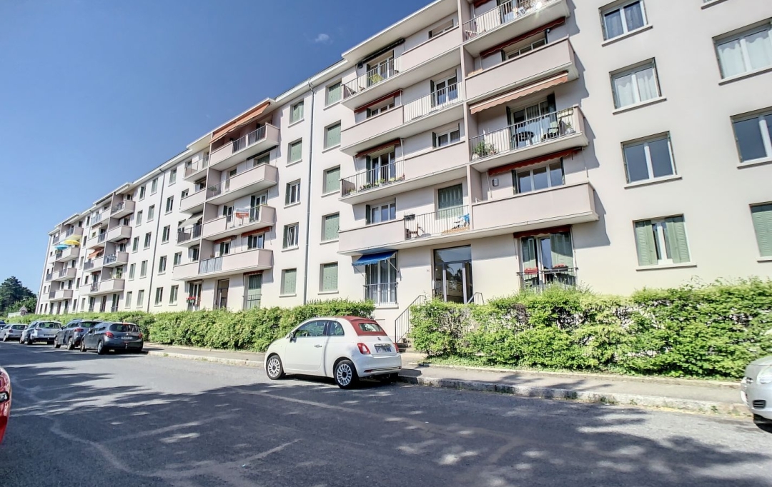 Annonces VAULX EN VELIN : Appartement | LYON (69005) | 81 m2 | 1 450 € 