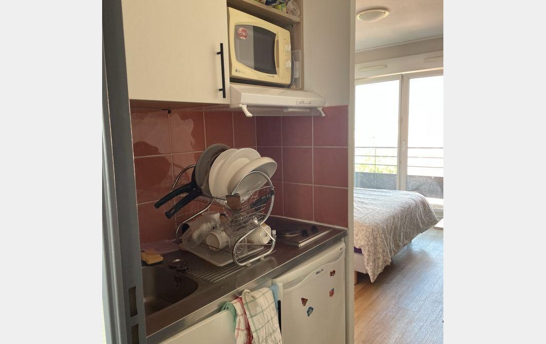 Annonces VAULX EN VELIN : Appartement | LYON (69008) | 24 m2 | 95 000 € 