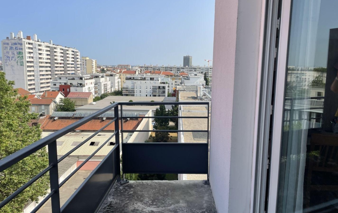 Annonces VAULX EN VELIN : Appartement | LYON (69008) | 24 m2 | 95 000 € 