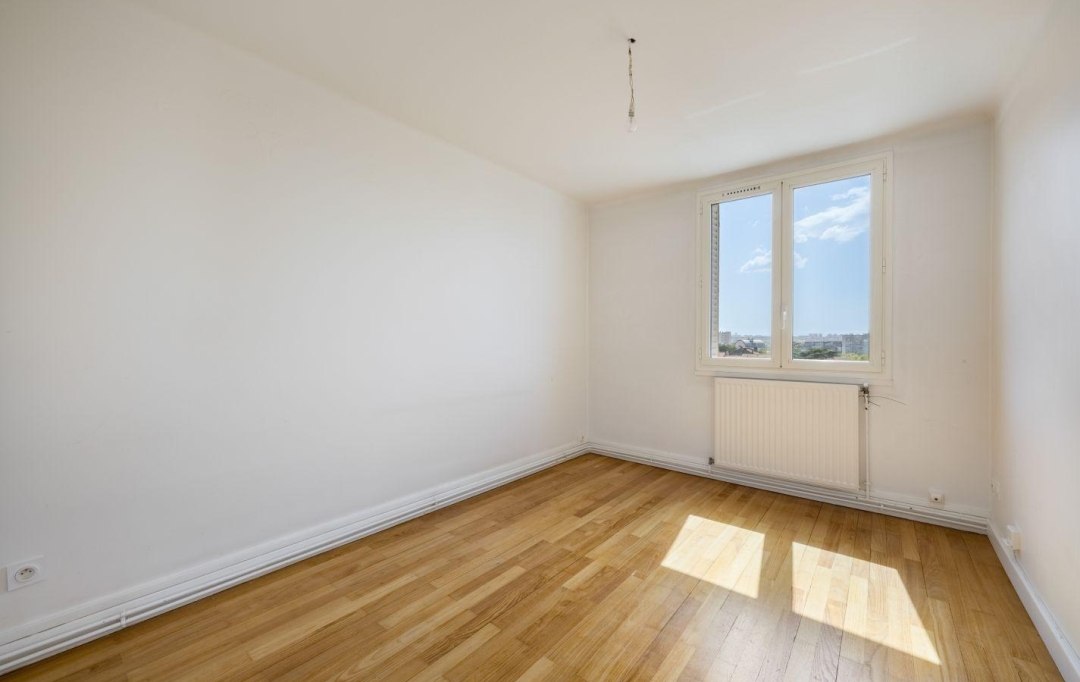 Annonces VAULX EN VELIN : Appartement | LYON (69003) | 53 m2 | 228 000 € 