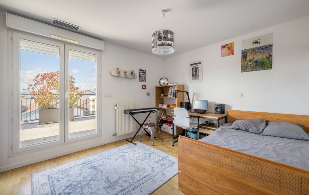 Annonces VAULX EN VELIN : Apartment | LYON (69003) | 143 m2 | 950 000 € 