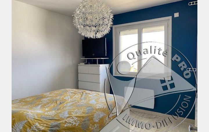 Annonces VAULX EN VELIN : House | LYON (69001) | 160 m2 | 535 000 € 