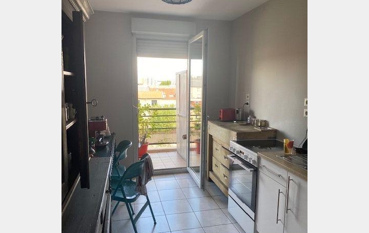 Annonces VAULX EN VELIN : Appartement | VILLEURBANNE (69100) | 70 m2 | 280 000 € 